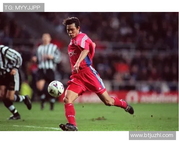 高个长头发足球明星的魅力与风采解析 高个长头发足球明星的魅力与风采解析